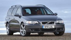 2005 Volvo V70 R